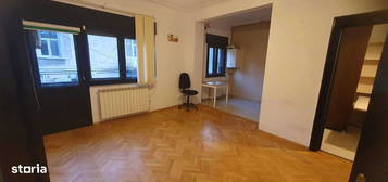 Dorobanti | Apartament 2 camere | Vila interbelica | Curte interioara