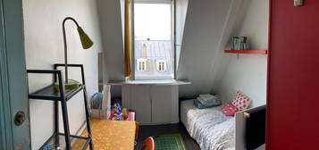 Chambre de service - 9m² - Rue de l'Arcade 75008 Paris