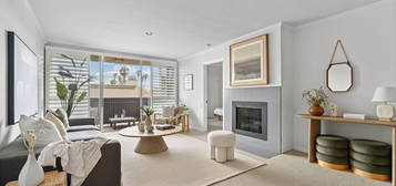 809 S  Bundy Dr #304, Los Angeles, CA 90049