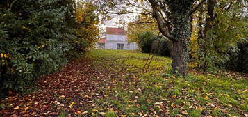 Maison individuelle secteur calme grand terrain