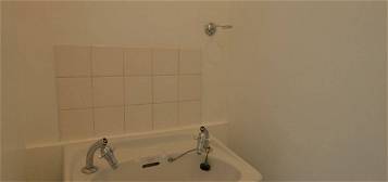 Town house to rent in Avenue Elmers, Surbiton KT6