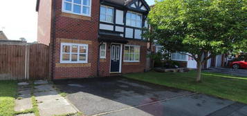 4 bedroom detached house to rent