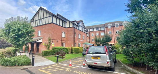 Flat to rent in Brookfield Court, Springfield Road, Southborough TN4