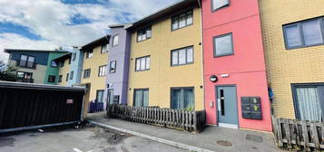 1 bedroom ground floor flat to rent