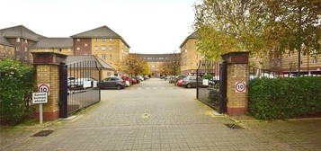 Flat for sale in St. Peters Street, Maidstone, Kent ME16