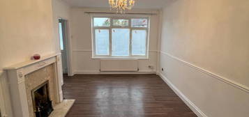 End terrace house to rent in Bursland Road, Ponders End, Enfield EN3