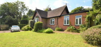 2 bed bungalow to rent