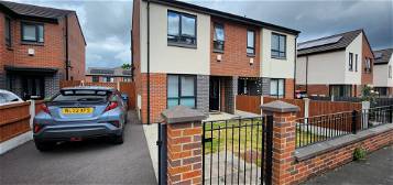 1 bed detached house to rent