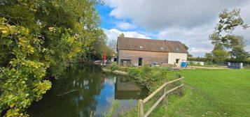 Grange restauré + 2 maison d'habitation + dépendances + possibilité création gîte