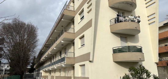 APPARTEMENT A VENDRE à NÎMES