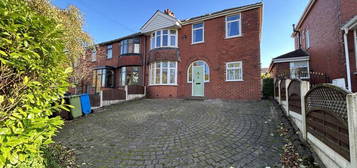 5 bedroom semi-detached house for sale