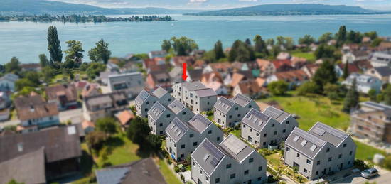 Energieeffiziente 5-Zi-Wohnung mit TG-Stellplatz in innovativer Wohnanlage am Bodensee