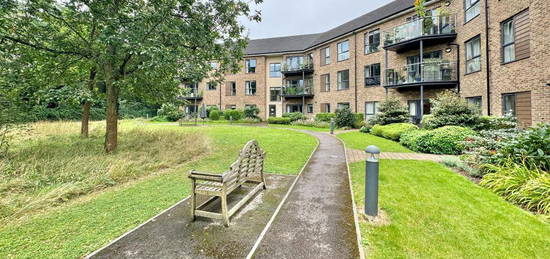 2 bedroom ground floor flat for sale