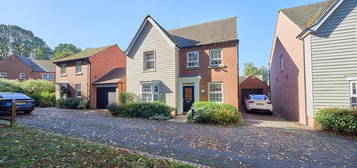 4 bedroom detached house to rent