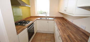 2 bed flat to rent