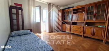 Apartament cu 3 camere, 2 bai, 2 balcoane, centrala proprie,langa Vox