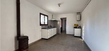 Se Alquila Casa 2 Dorm En Barrio Sol De Mayo