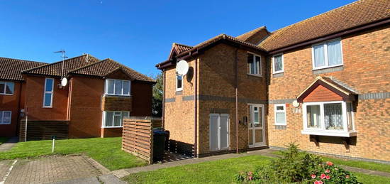 Flat for sale in Walcheren Close, Deal CT14