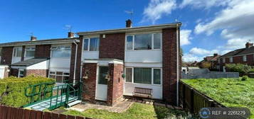 3 bedroom semi-detached house