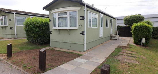 1 bed mobile/park home to rent