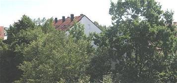 24_EI6666 Charmantes Dachgeschoss-Appartement mit Weitblick / Regensburg - West