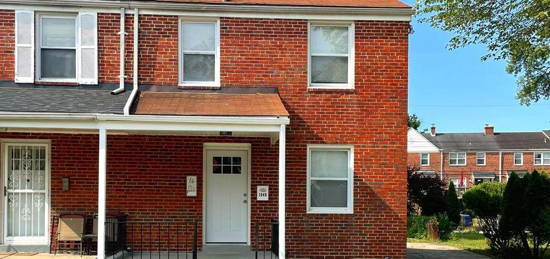 1049 Reverdy Rd, Baltimore, MD 21212