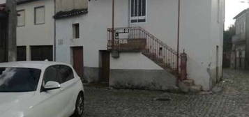 Vendo Moradia Alverca da Beira - Pinhel - Guarda