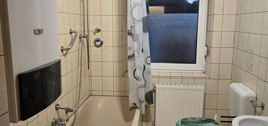 1 Zimmer Wohnung zu vermieten . 285,00 € inkl. Nebenkosten