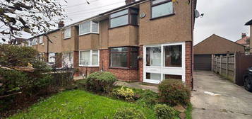 3 bed semi-detached house for sale