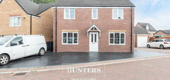 4 bedroom detached house