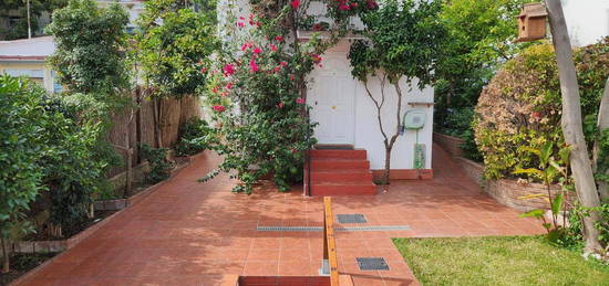 Casa o chalet de alquiler en Carrer de Natzaret, Sant Genís dels Agudells