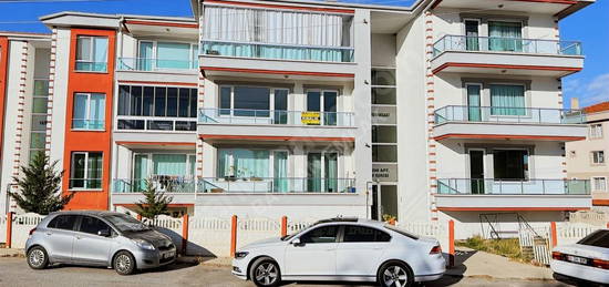 AFYON BAYLAN EMLAK'TAN M.FEVZİ ÇAKMAK MAH. KİRALIK D.GAZLI DAİRE