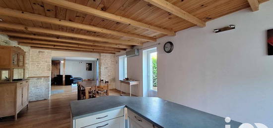 Maison  à vendre, 5 pièces, 2 chambres, 148 m²