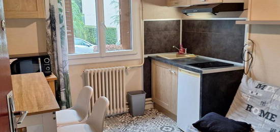 Location appartement 1 pièce 10 m²