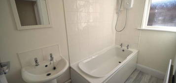 2 bedroom flat to rent