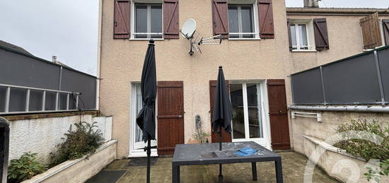 Location maison 4 pièces 83 m²