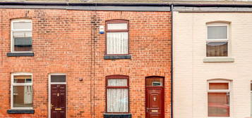 2 bed terraced house for sale