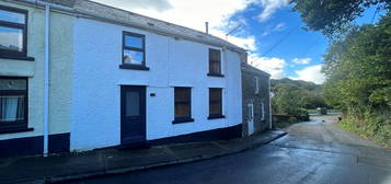 3 bed terraced house for sale