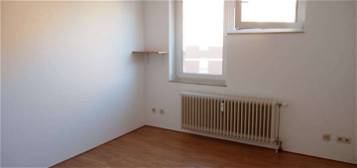 Sanierte, helle 1-Zimmer-DG-Wohnung in Tübingen | inkl. neuer Kochnische, Stellplatz, Einbauschrank
