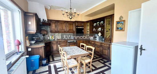 Vente maison 5 pièces 140 m²