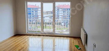 BATUHAN GAYRİMENKULDEN ÇAYDACIRA TOKİLERDE KİRALIK 3+1 DAİRE