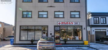 6 BRANT AVENUE, Mississauga (Port Credit), Ontario
