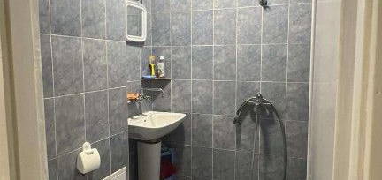 Apartament o camera situat in zona Giroc