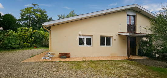 Villenave d'ornon, Maison de 9 pièce(s),170 m2,Garage-Terrain