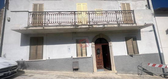 Casa indipendente in vendita in  Iaia Grande s.n.c