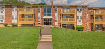 Parkview Apartments, Naugatuck, CT 06770