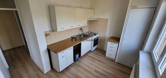 Pronájem bytu 2+1 60 m2 (Jednopodlažní)