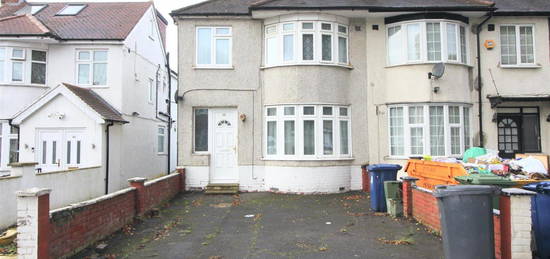 End terrace house for sale in Westbury Avenue, Southall UB1