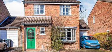 4 bedroom detached house