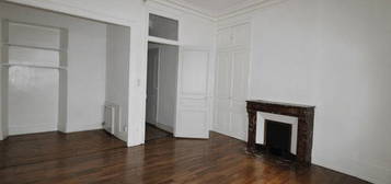 Location appartement 2 pièces 58 m²